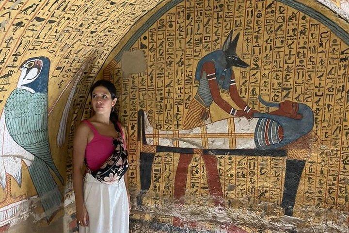Privétransfer naar Queens, Deir Medina, Habu, Nobles & Ramesseum