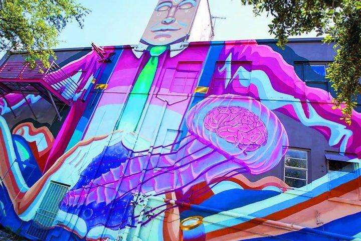 Private St. Petersborg Mural og Street Art Tour ved Golf Cart