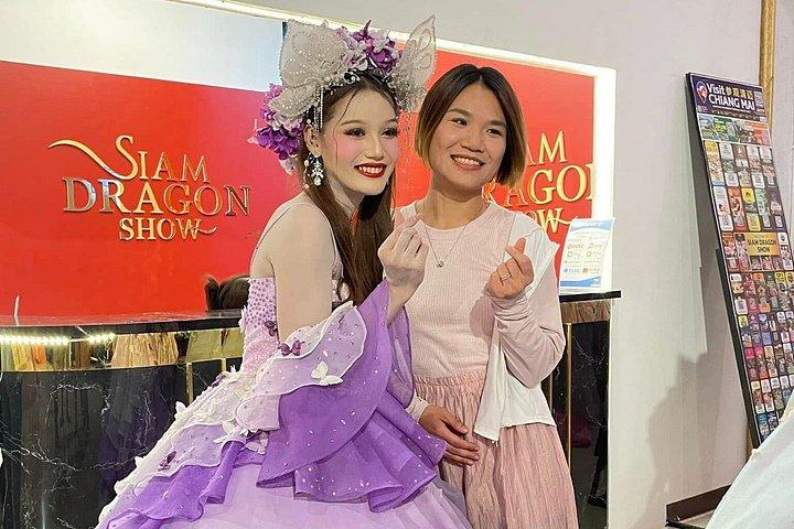 チェンマイ市内送迎付きサイアムドラゴンキャバレーショーチケット