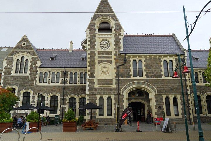 Discover Christchurch Tour