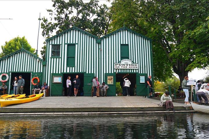 Discover Christchurch Tour