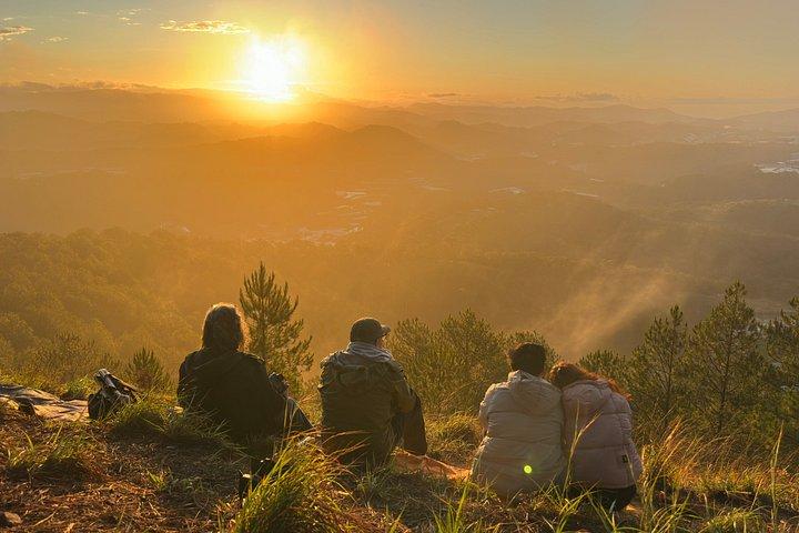 NCCDALAT: Cloud Hunting Sunrise Hike - Small Group, Video, Pickup