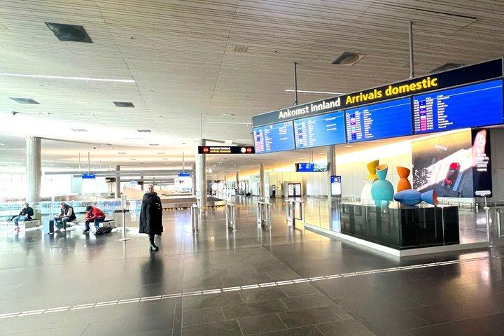 オスロ民間空港/ホテル送迎サービス||英語対応