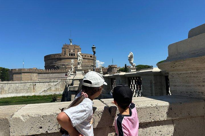 Castel Sant Angelo and Hadrian Mausoleum Family Tour for Kids