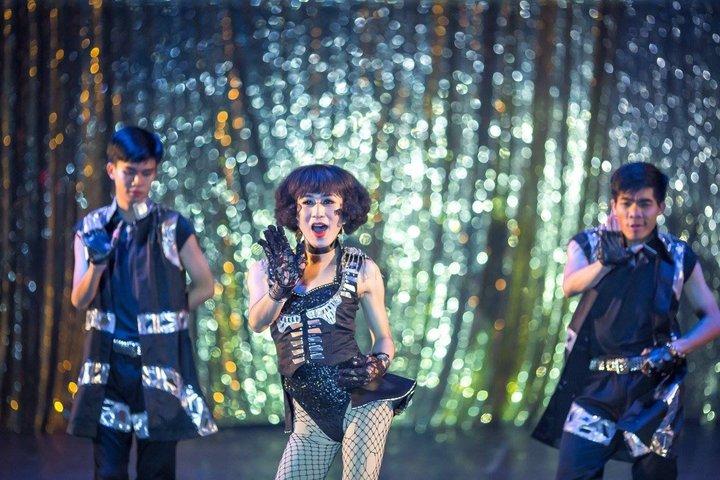 チェンマイサイアムドラゴンキャバレーショー（ホテル送迎付き）