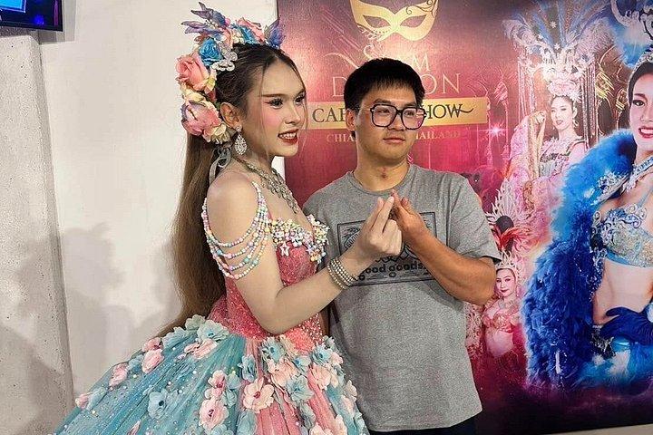 チェンマイサイアムドラゴンキャバレーショー（ホテル送迎付き）