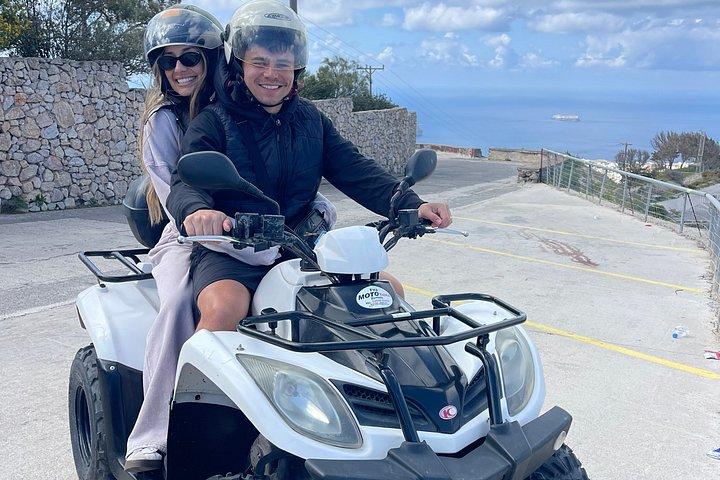 Santorini ATV Highlights Tour: Oia, Viewpoints & Volcanic Beaches