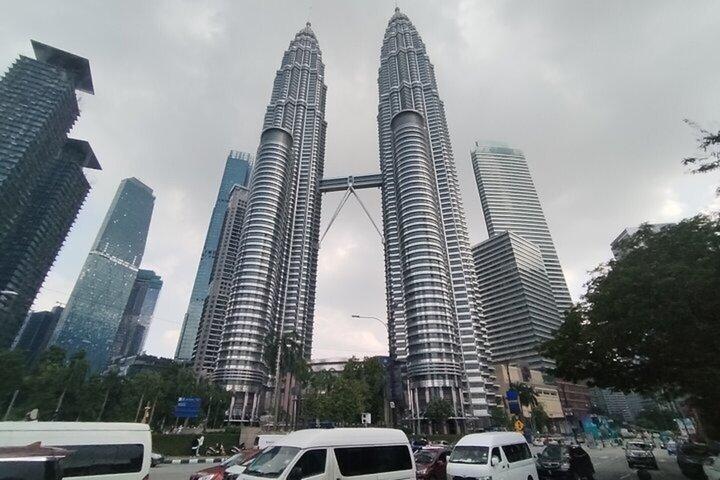 Discover Kuala Lumpur Full Day City Highlights Tour