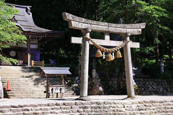 名古屋発高山・白川郷日帰りツアー