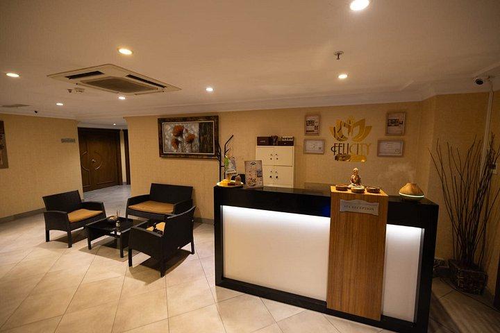 Privat turkiskt bad, massage, pool och bastu
