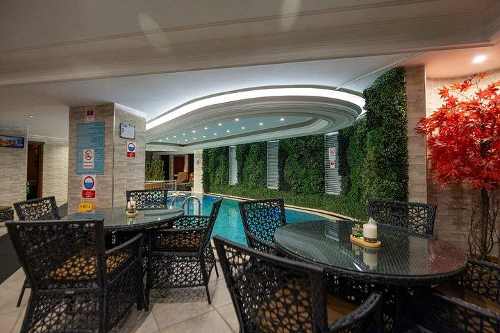 Privat turkiskt bad, massage, pool och bastu