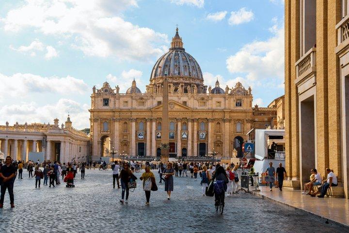 St Peters Basilica Guidad tur och Vatikanstaten Grottoes Liten grupp