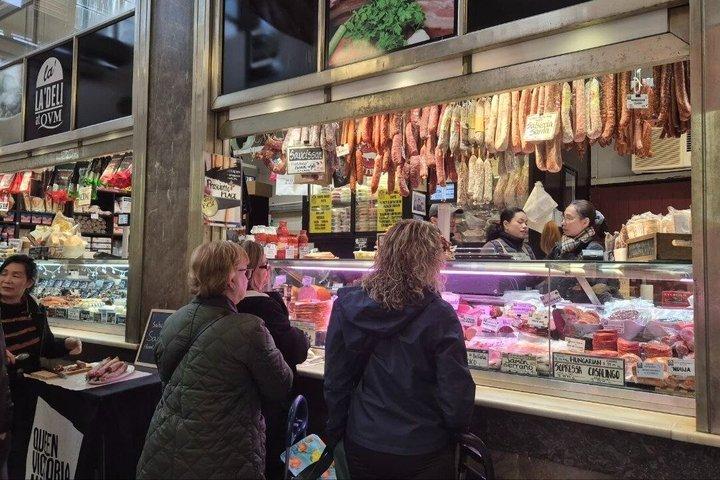 Half-Day Private Melbourne Tour: Highlights, laneways & beaches