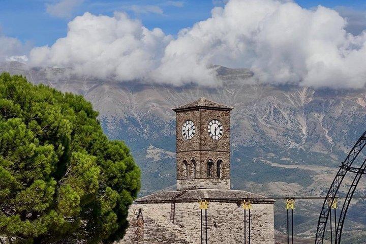 Blue Eye e Gjirokaster, tour di mezza giornata con cibo e bevande