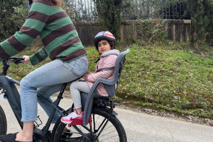 Paseo en bicicleta familiar guiado por la Toscana