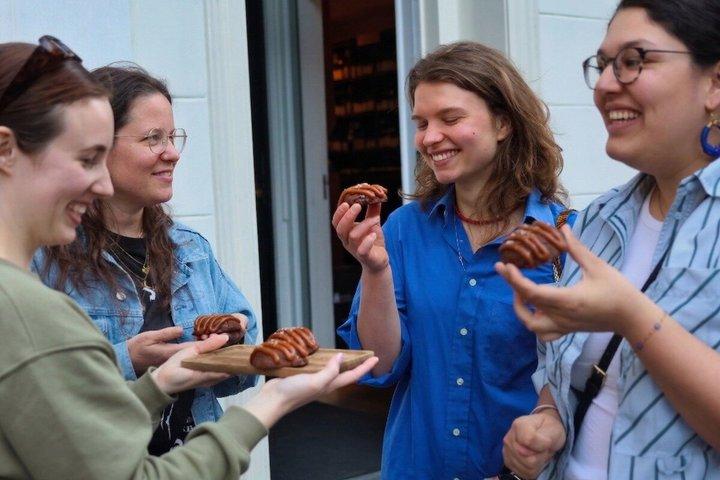 Passeggiata gastronomica autoguidata di Utrecht con 7 voucher e quiz sull'app
