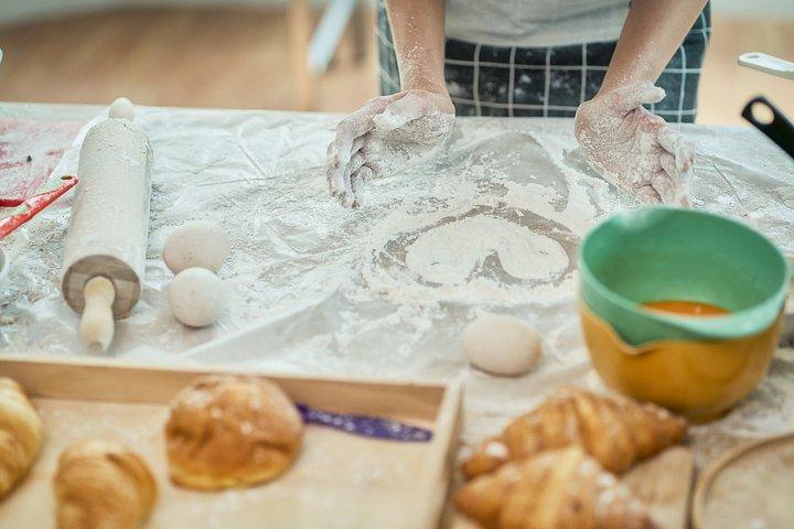 Make fresh pasta and Venetian Spritz Behind St.Mark Square