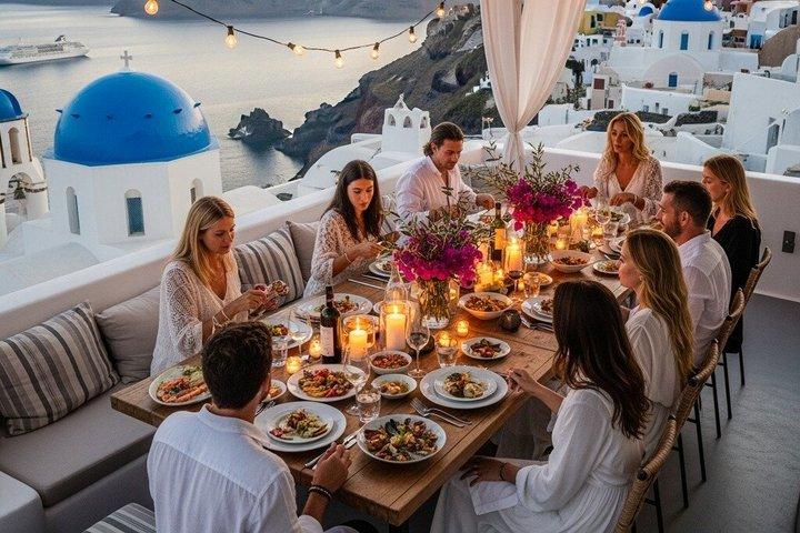 Clandestine Dinner por Petra Kouzina
