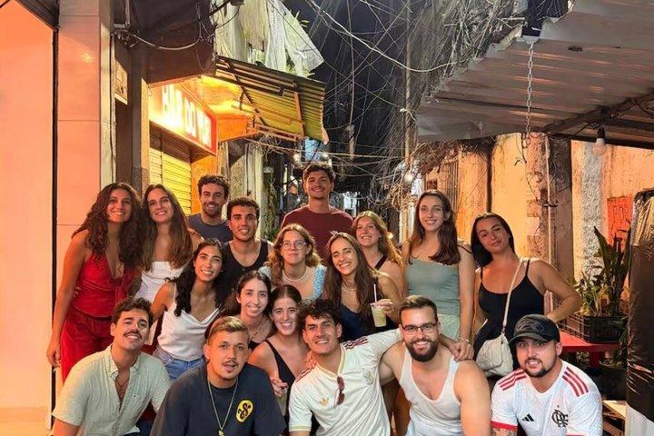 Pubcrawl & Real Favela Party in Rocinha with Locals