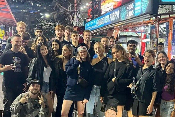 Pubcrawl & Real Favela Party in Rocinha with Locals