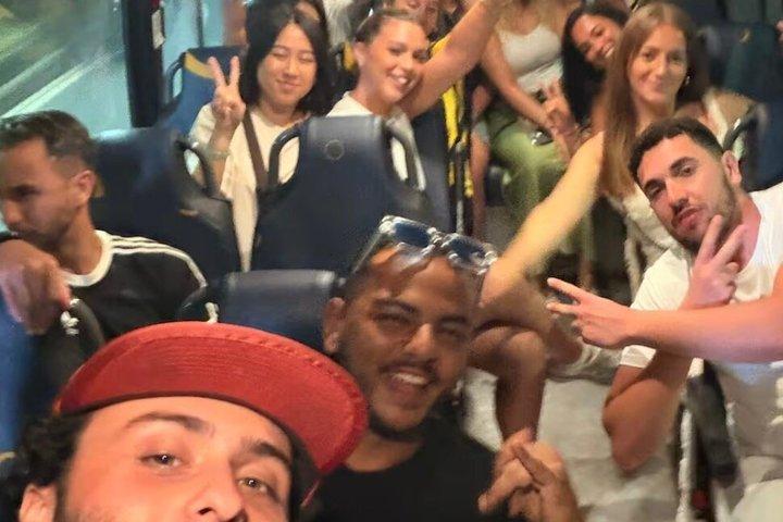 Pubcrawl & Real Favela Party in Rocinha with Locals