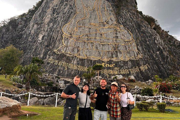 Shared Guided Small Group Tour to Pattaya City