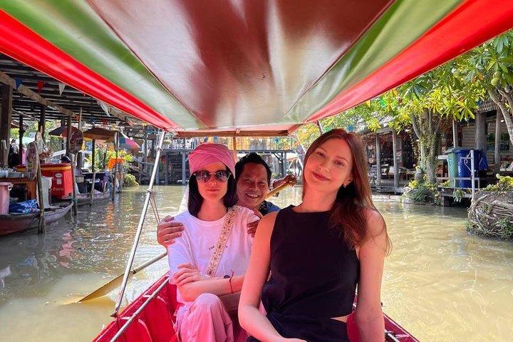 Shared Guided Small Group Tour to Pattaya City