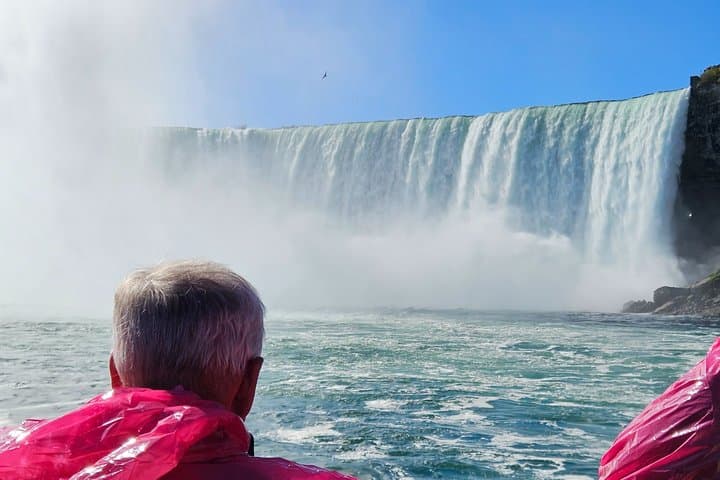 Niagara Falls Day Trip by Air with Seasonal Maid of the Mist