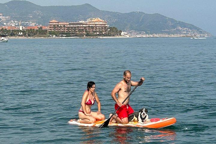 シッチェスのヨットレンタルで地中海を航海
