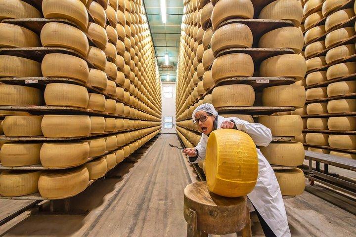 ボローニャ食体験：工場見学＆ランチ By イタリア語 Days