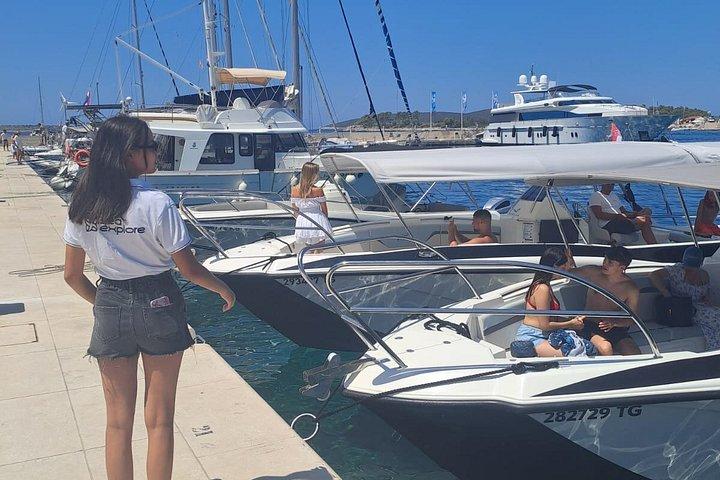 TROGIR：3島＆ブルーラグーンスピードボートツアー