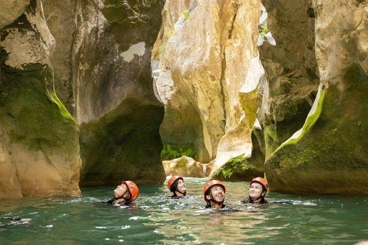 Excursão de canyoning , Buggy Safari, Whitewater Rafting Koprulu Canyon