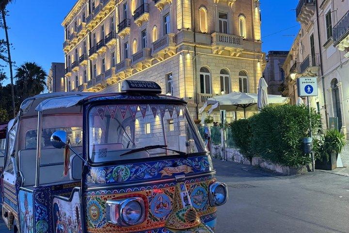 Rondleiding over Syracuse Island of Ortigia met een TUK TUK