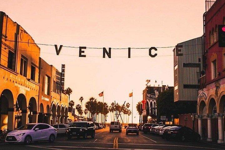 Venice Beach Photography Tour with Hollywood Cinematographer