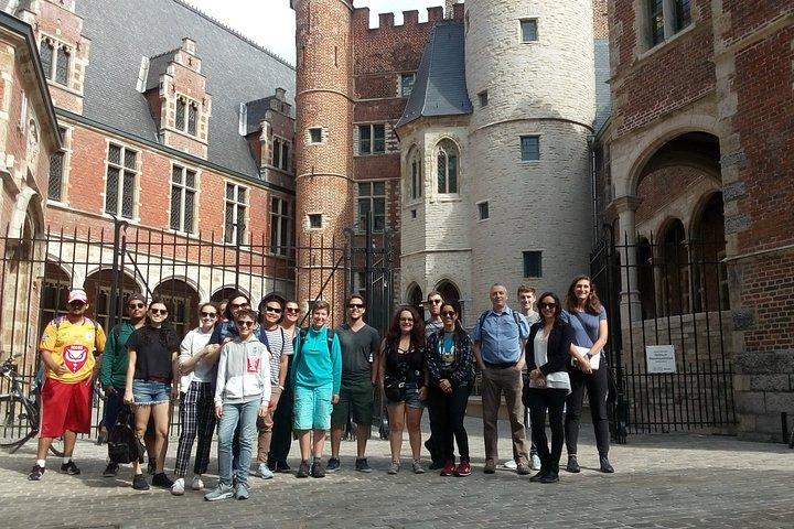 2 Hours Private Historical Walking in Ghent