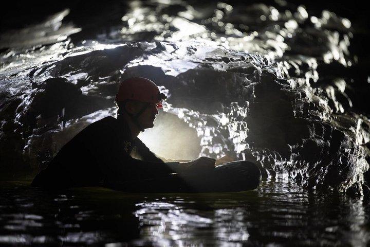 Expérience Black Water Rafting dans les grottes de Waitomo