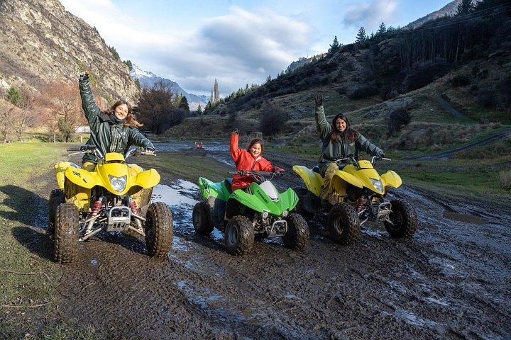 クイーンズタウン:キッズクワッドバイクファミリーアドベンチャー(45分)