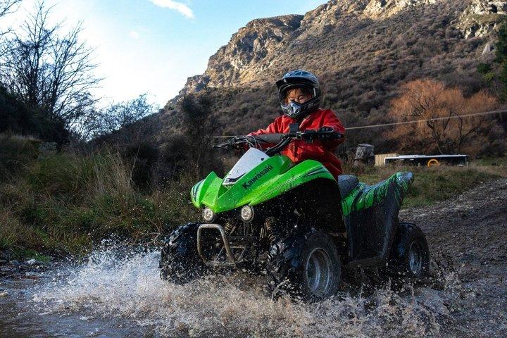 クイーンズタウン:キッズクワッドバイクファミリーアドベンチャー(45分)