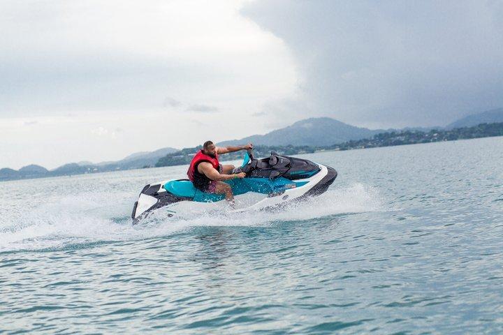 Phuket Jet Ski Adventure e Island Hopping con trasferimenti