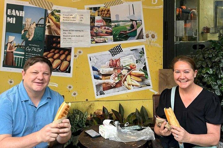 Da Nang Food Tour & verborgen juweeltjes met studenten per scooter
