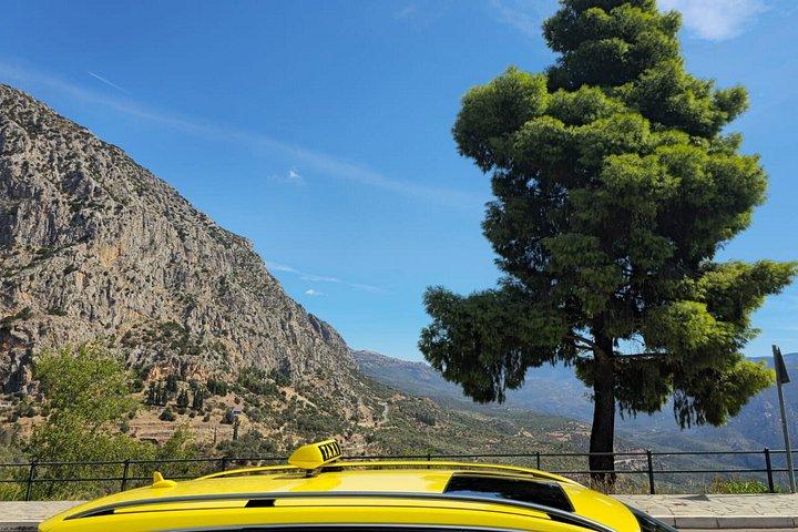 Delphi and Osios Loukas Monastery Day Tour from Athens