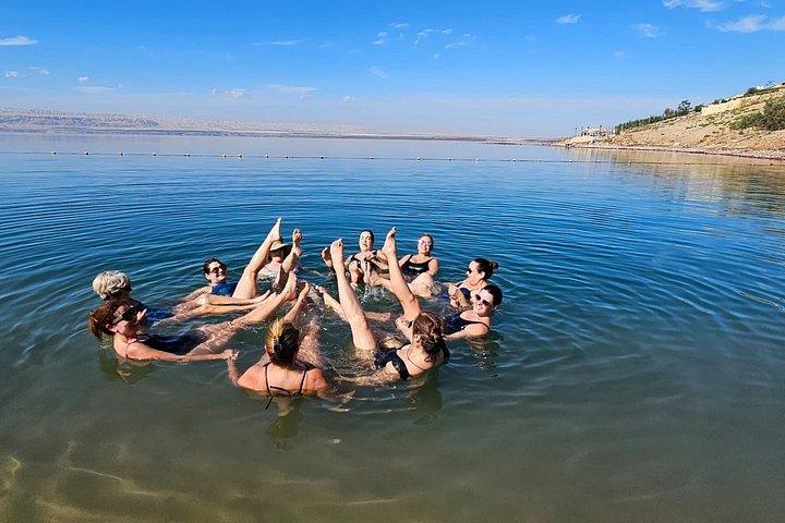 7日間のベストオブジョーダンツアー：ジェラシュ、死海、ペトラ、ワディラムの宿泊