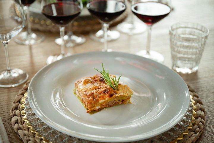 サン・ジミニャーノ:ひとときの味覚 軽いランチ&ワインテイスティング