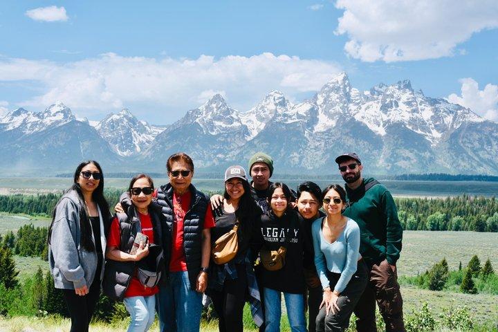 Celebrate : 8 - Dia San Francisco, Yellowstone & Grand Canyon