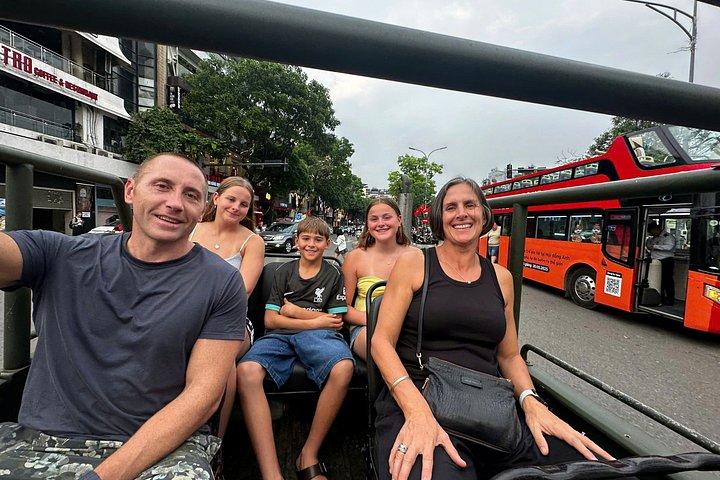 Hanoi Jeep Tour – Explore Authentic Hanoi & Hidden Gems