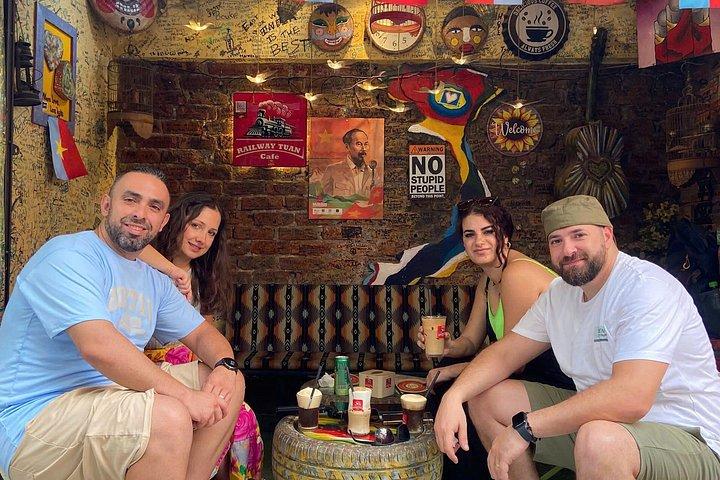 Hanoi Jeep Tour – Explore Authentic Hanoi & Hidden Gems