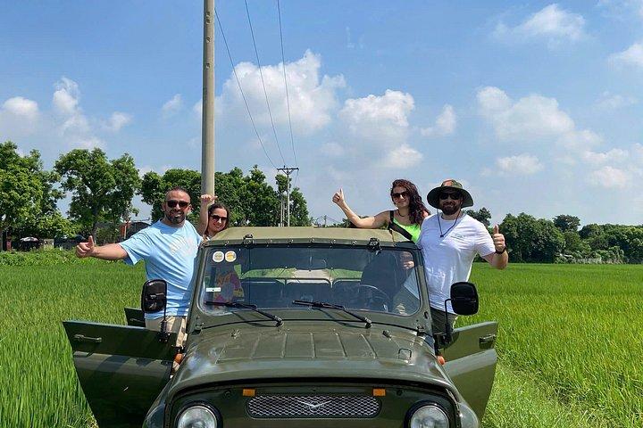 Hanoi Jeep Tour – Explore Authentic Hanoi & Hidden Gems
