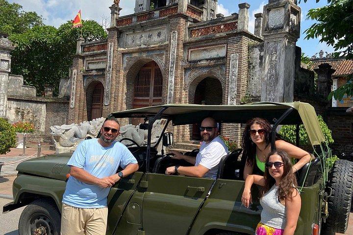 Hanoi Jeep Tour – Explore Authentic Hanoi & Hidden Gems