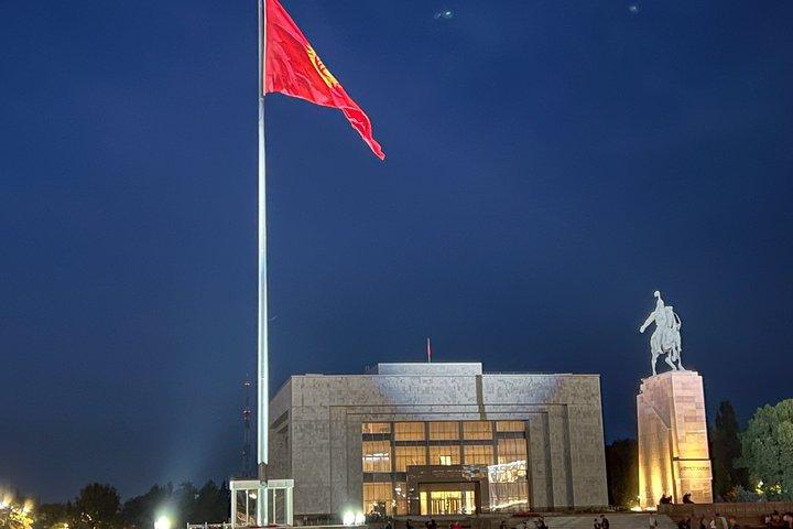 Visita guiada à cidade de Bishkek e exploração do mercado local