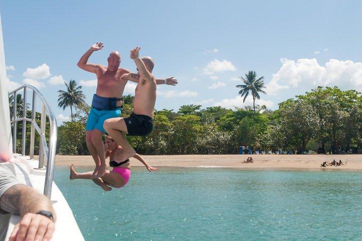 Puerto Plata Party Boat Cruise | Snorkeling, Open Bar e Pranzo Barbecue